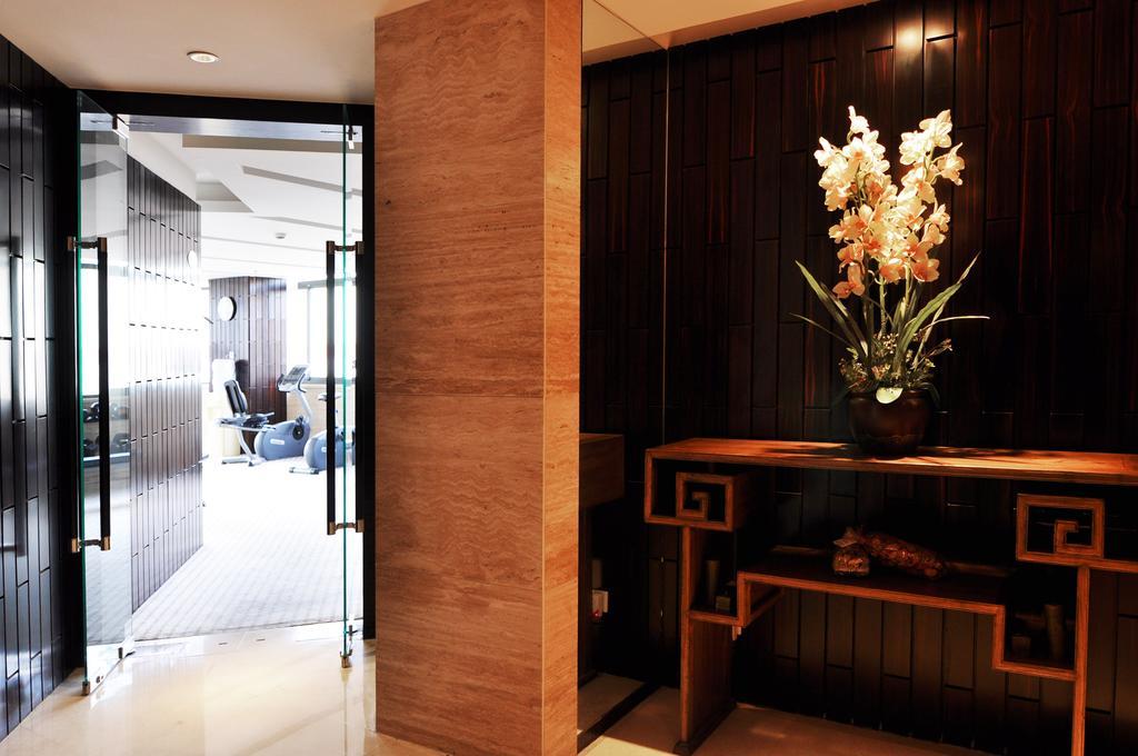 Howard Johnson Caida Plaza Shanghai Exteriör bild