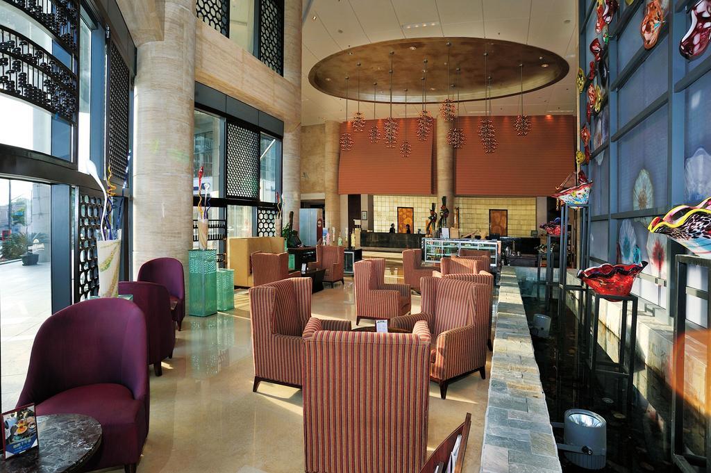 Howard Johnson Caida Plaza Shanghai Exteriör bild