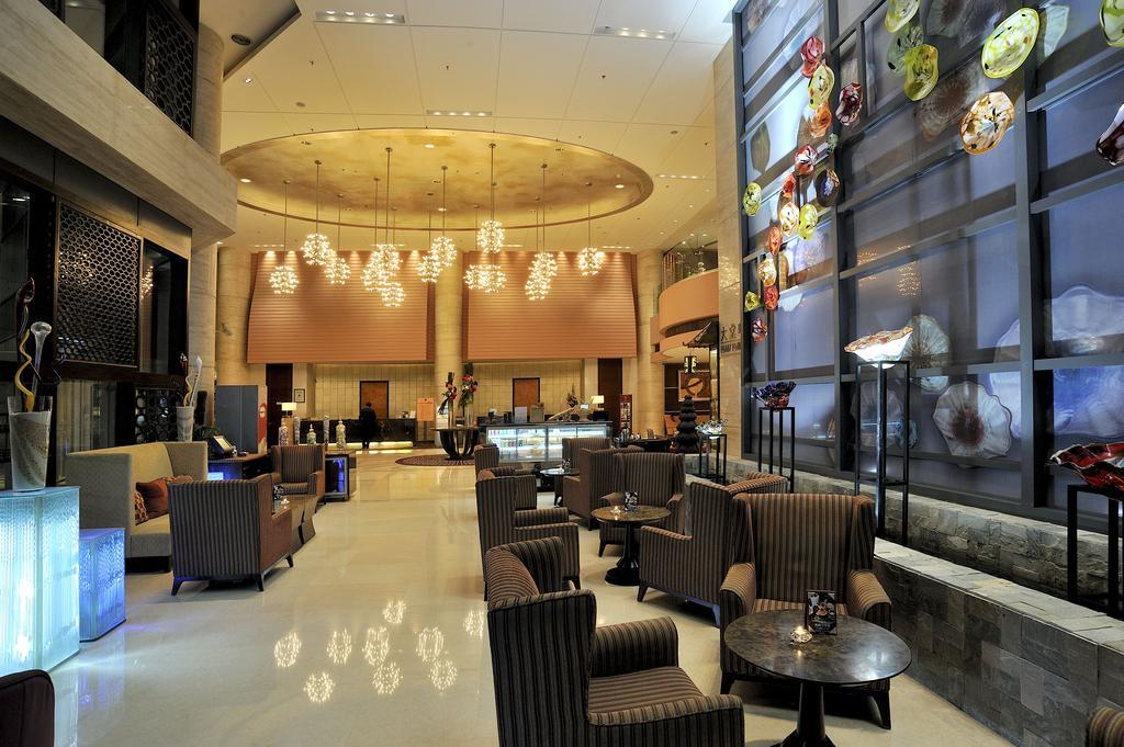 Howard Johnson Caida Plaza Shanghai Exteriör bild